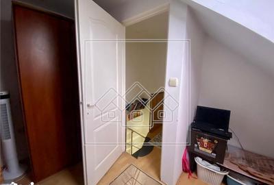 Apartament cu 3 camere decomandat în Cedonia - 10