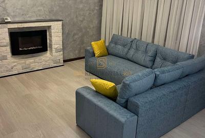 Duplex cu 4 camere cu Canalizare în Central