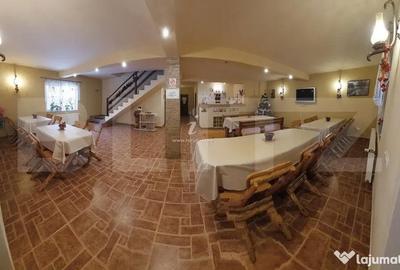 Apartament cu 10 camere decomandat în Central - 4