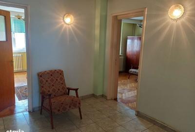 Apartament cu 4 camere decomandat în Dacia - 14