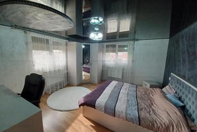 Casă cu 4 camere cu Teren 135 Mp în Chercea - 11