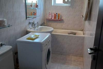 Apartament cu 2 camere decomandat în Obor - 13