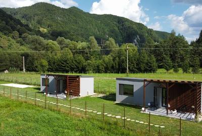 Teren superb cu bungalouri (casute) montane Satic - 1