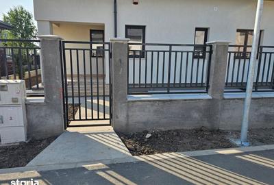 Casă cu 5 camere cu Canalizare în Central - 14