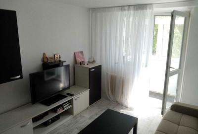 Apartament cu 2 camere decomandat în Prelungirea Ghencea - 2