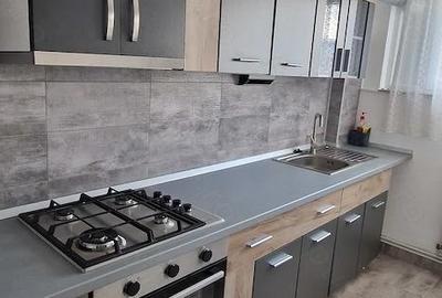 Apartament cu 2 camere semidecomandat în Central - 1