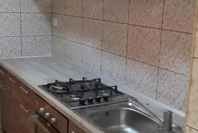 Garsonieră decomandată în Unirii - 1