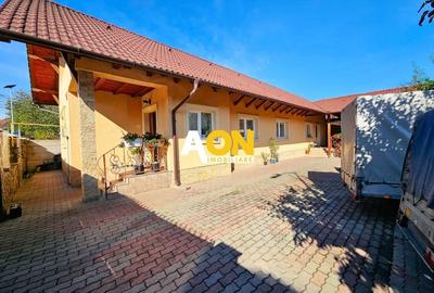Casa renovata, 4 camere, 2 terase, mobilata, utilata, 568 mp teren - 1