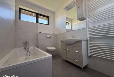 Casă cu 3 camere cu Teren 96 Mp în Central - 2