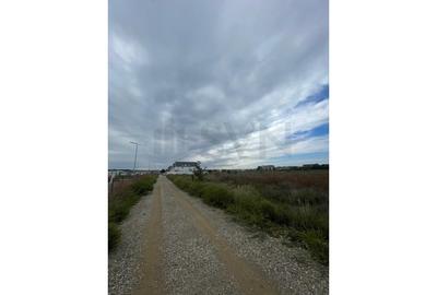 Teren agricol intravilan de 3000 mp, în Central - 3
