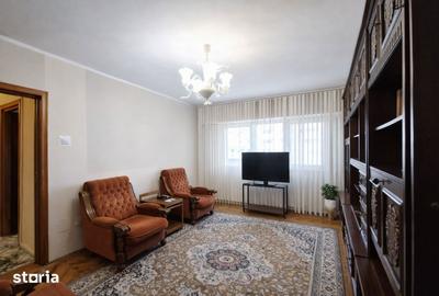 Apartament cu 3 camere, mobilat în Tomis III - 11