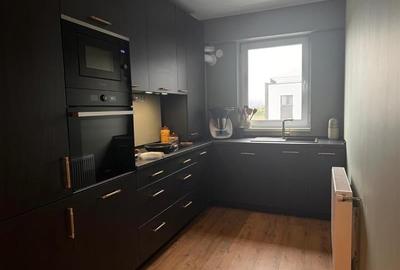 Apartament trei camer, decomandat, parcare proprie, Brasov Apartament trei camer, decomandat, parcare proprie, Brasov - 2