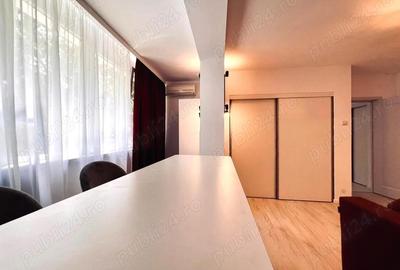 Garsonieră decomandată, mobilată în Gorjului