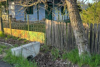 Teren de 2000 mp, în Dumitrești - 1