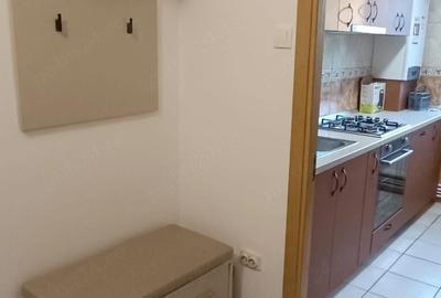Apartament cu 3 camere semidecomandat în Titulescu - 1