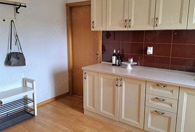 Proprietar, inchiriez apartament cu 2 camere, zona Soarelui. - 2