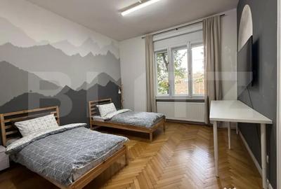 Apartament cu 4 camere decomandat, mobilat în Central - 13