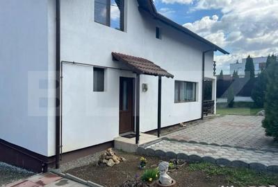 Casă cu 4 camere cu Teren 528 Mp în Corunca - 2