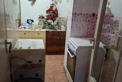 Vand!!! Ap 1 cam zona Garii - 8