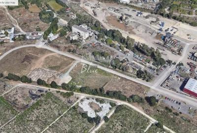 Teren de 2000 mp, în Zona Industrială - 1