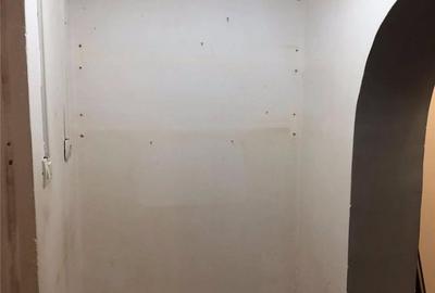 Apartament cu 4 camere în Moreni - 9