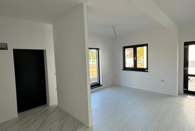 Casă individuală cu 3 camere cu Canalizare în Afumați - 7