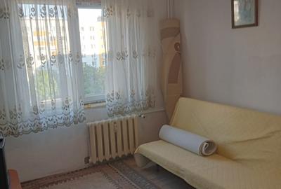 Apartament cu 3 camere decomandat în Sebastian - 3