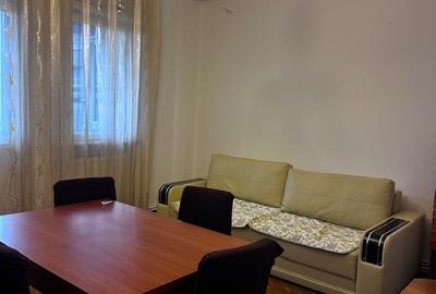 Inchiriere apartament 2 doua camere decomanda t - Piata Romana - 14