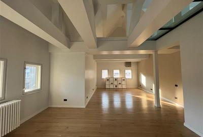 Penthouse in vila, de vanzare - Strada Tokio - 3