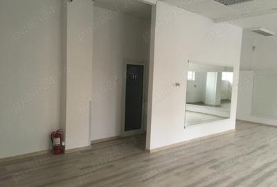 Spațiu comercial, de 125 mp, în Traian - 1