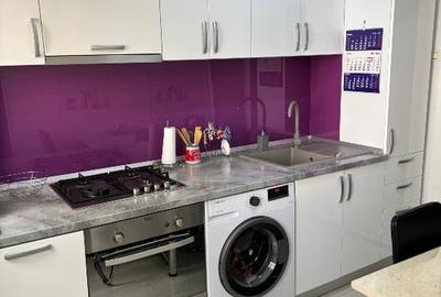 Apartament cu 3 camere decomandat, mobilat în Țiglina 1