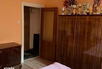 Apartament cu 3 camere decomandat în Central - 11