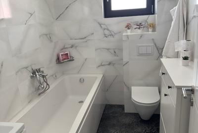 Apartament cu 3 camere decomandat în Traian - 8