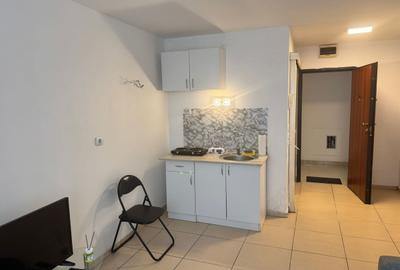 Garsonieră semidecomandată în Vitan