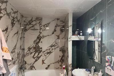 Casă cu 5 camere cu Teren 6500 Mp în Sacu - 16