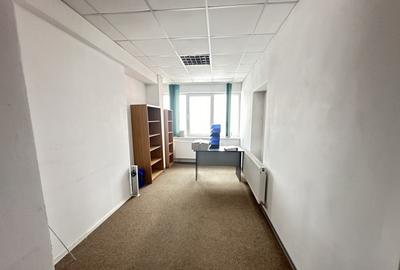 Hala industriala aut. ISU - 1200mp + birouri 900mp zona Mall - 17