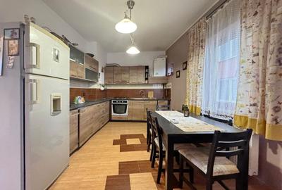 Casă individuală cu 7 camere cu Canalizare în Craiter - 12