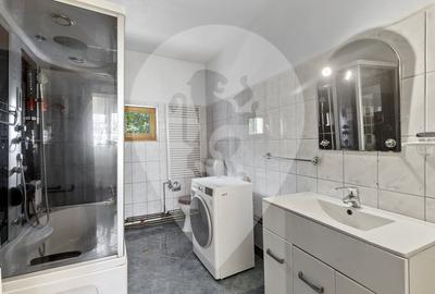 Casa singur in curte Schei - 18