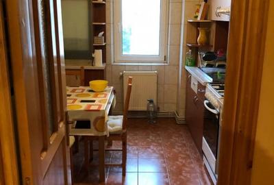 Apartament de 4 Camere, 90 mp, zona Nicolina Apartament de 4 Camere, 90 mp, zona Nicolina - 8