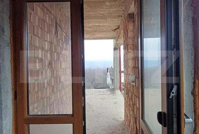 Duplex la rosu in Luna, langa Campia Turzii - 15