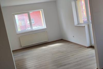 Apartament cu 2 camere în Sânpetru - 10