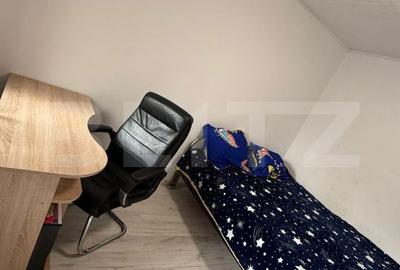 Casă cu 4 camere cu Teren 210 Mp în Central - 1
