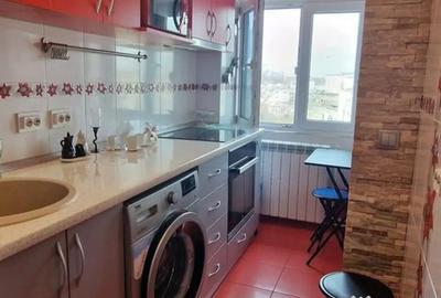 Garsonieră decomandată în Far - 1