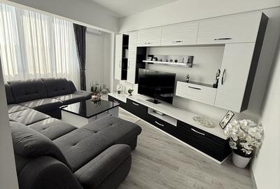 Apartament cu 3 camere decomandat în Central - 1