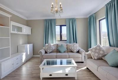 Casă cu 5 camere cu Teren 1532 Mp în Central - 8