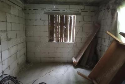 Vand casa la rosu cu 500mp teren Vand casa la rosu cu 500mp teren - 3