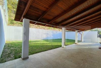 Casa cu 4 camere, 240 mp, teren 800 mp, zona Central - 2