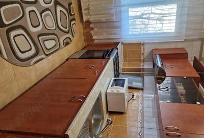 Apartament cu 2 camere semidecomandat în Dristor - 1