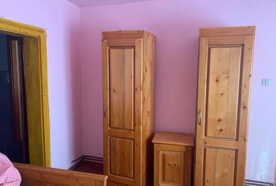 Casă cu 5 camere cu Teren 700 Mp în Central - 4