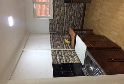 Apartament cu 2 camere decomandat în Micro 4